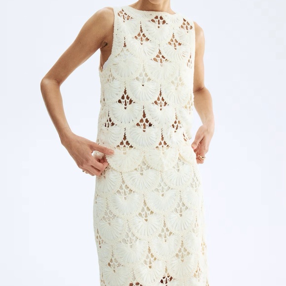 H&M SCOOP-BACK CROCHET-LOOK TOP & PENCIL SKIRT SET